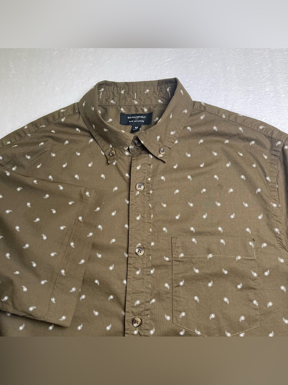 Banana Republic Mens Medium Mocha Brown Paisley Short Sleeve Slim Untucked Shirt